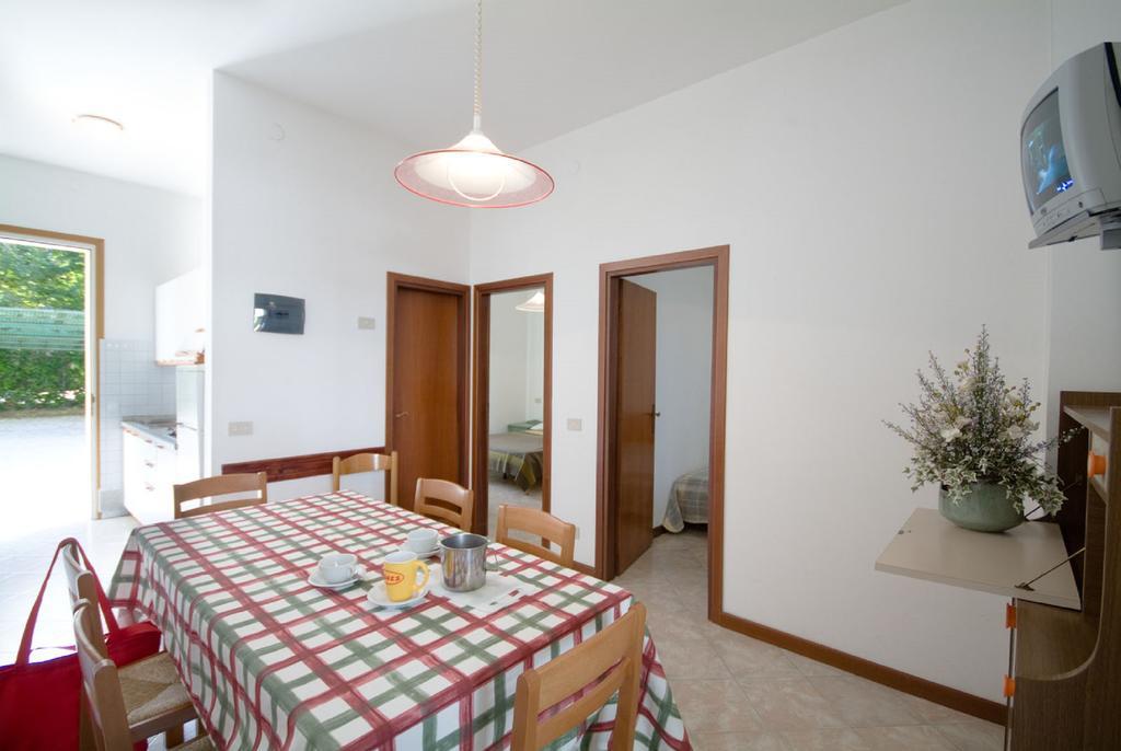 Condominio Brionetta 비비오네 외부 사진