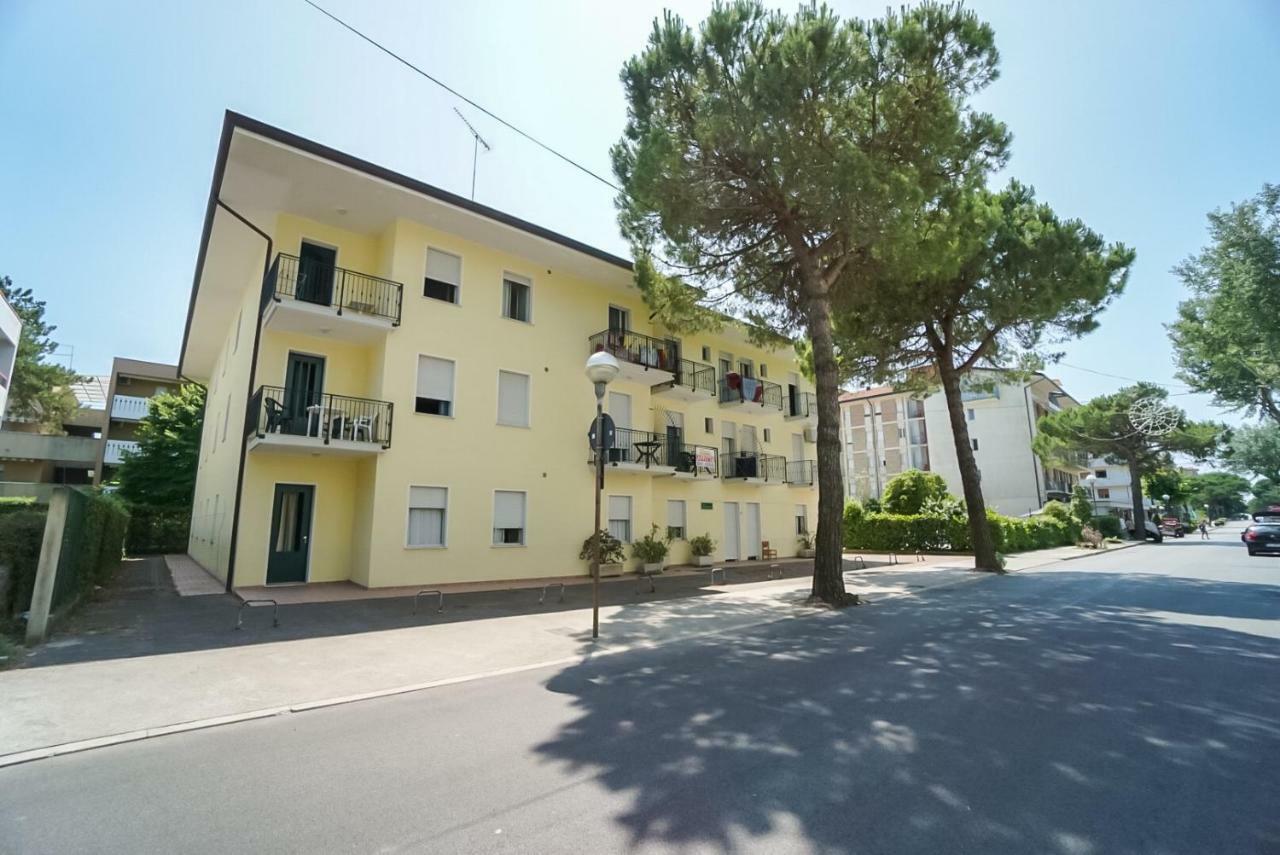 Condominio Brionetta 비비오네 외부 사진